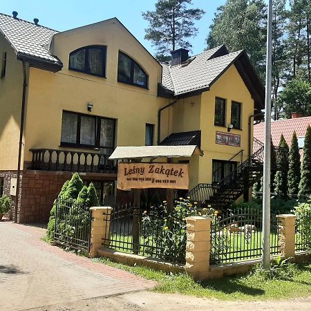 Lesny Zakatek Hotel Krasnobrod Exterior photo